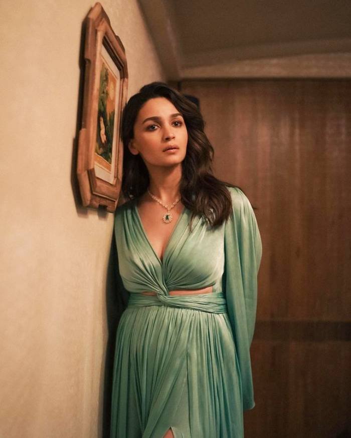 alia bhatt_teluguvox 3